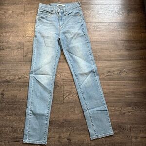 724 High rise straight jeans